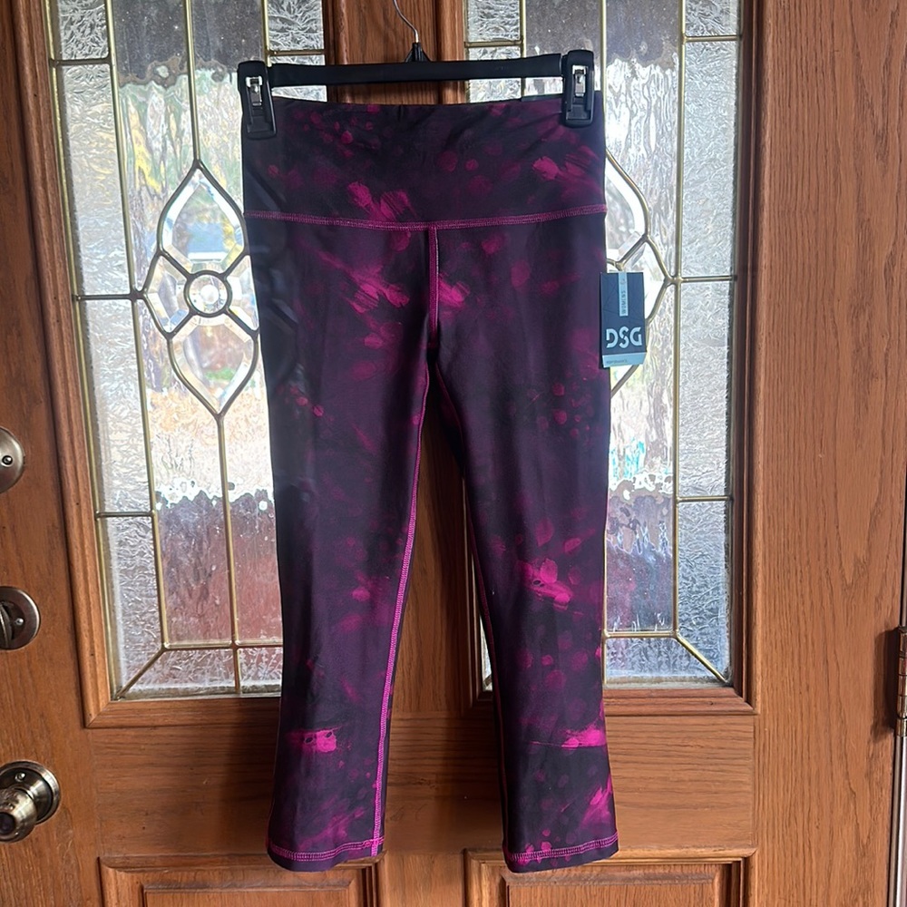 DSG DICKS SPORTING GOODS WOMEN'S PERFORMANCE CAPRI:MONARCH PINK: NWT: SZ XS